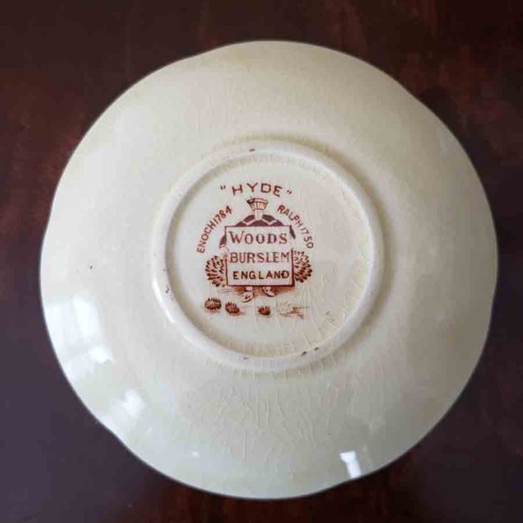 Woods Burslem England Demitasse Cup and Saucer HYDE Scroll and Fruits Pattern - Picture 3 of 3